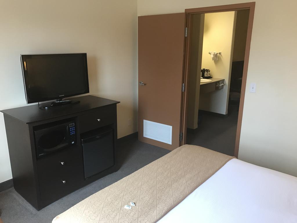 Super 8 By Wyndham Barrie South Ξενοδοχείο Εξωτερικό φωτογραφία